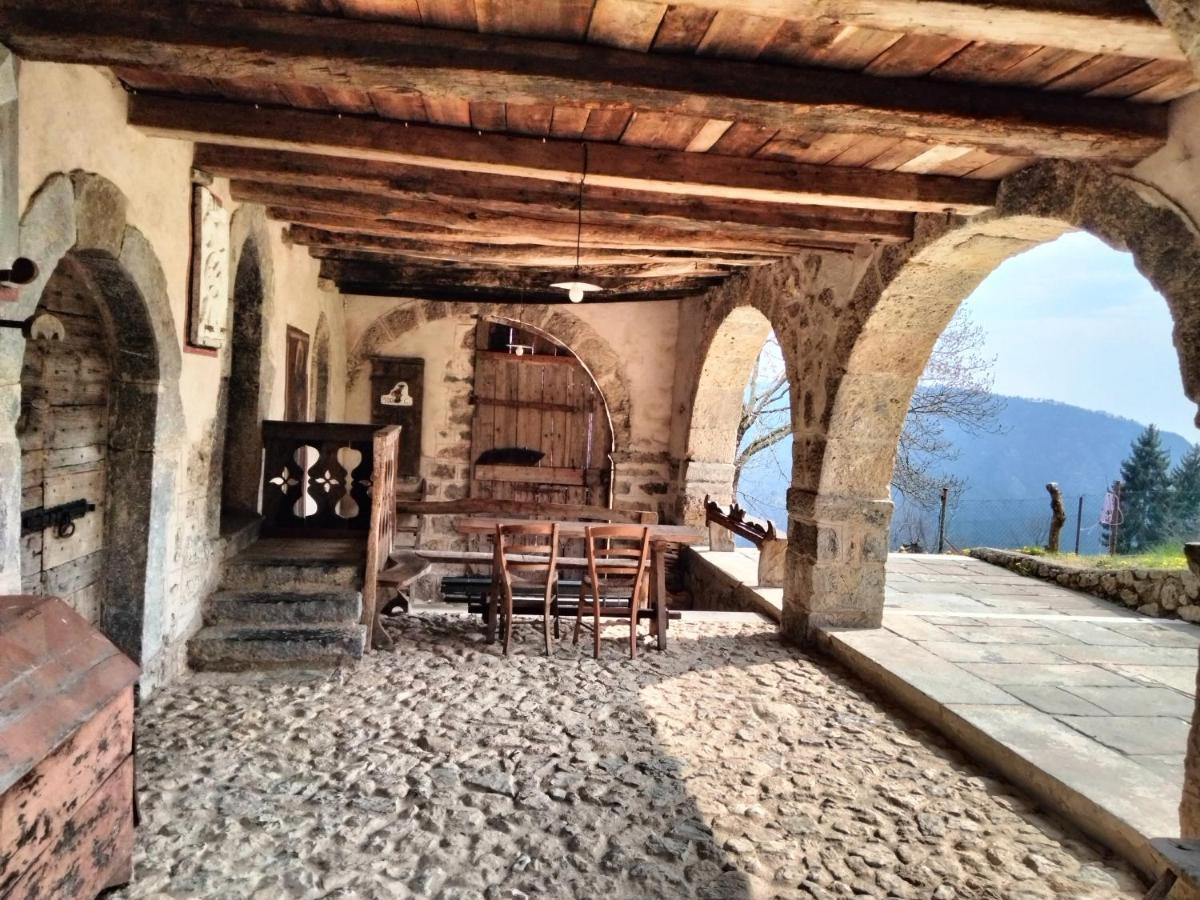 Dossena Dimora Storica Al Lac Conte Tomaselli Madonna della Costa Exterior foto