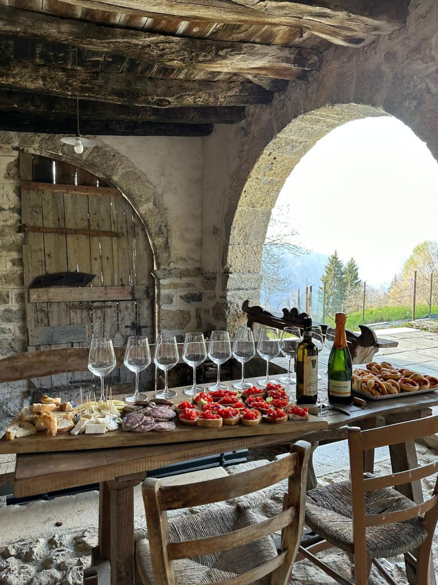 Dossena Dimora Storica Al Lac Conte Tomaselli Madonna della Costa Exterior foto